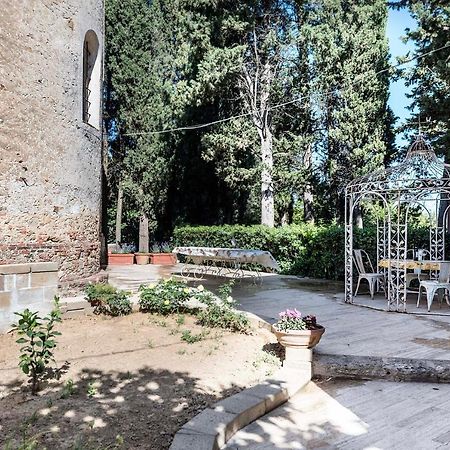Casa Del Priore Usigliano Exterior photo